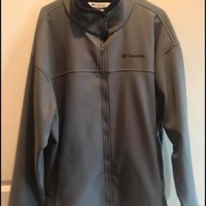 Men’s Columbia Jacket - Good Condition